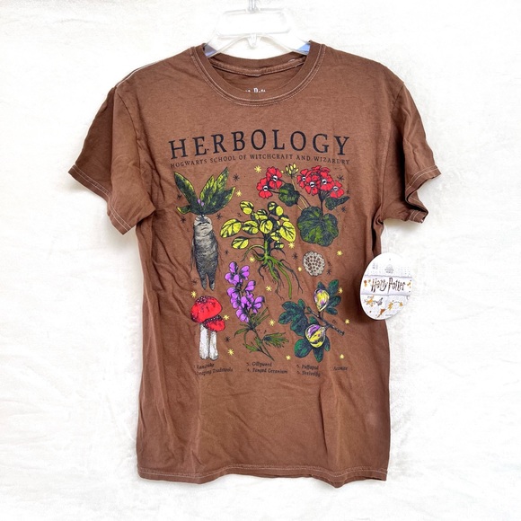 Warner Bros. Tops - Harry Potter Herbology Tee